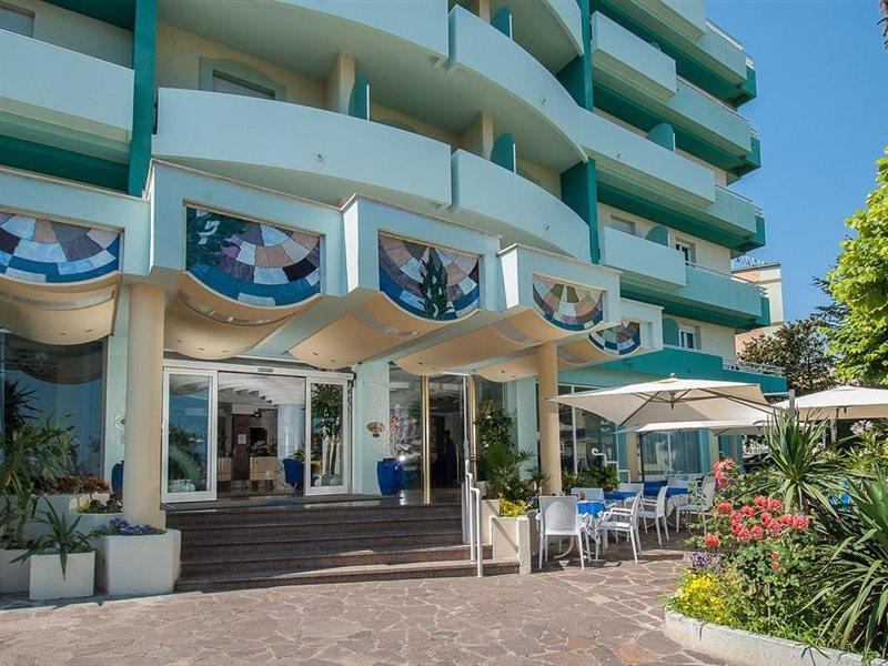 Hotel Losanna Gabicce Mare Exteriér fotografie