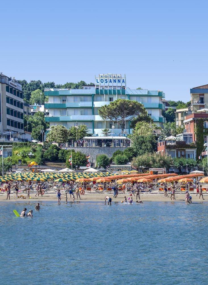 Hotel Losanna Gabicce Mare Exteriér fotografie
