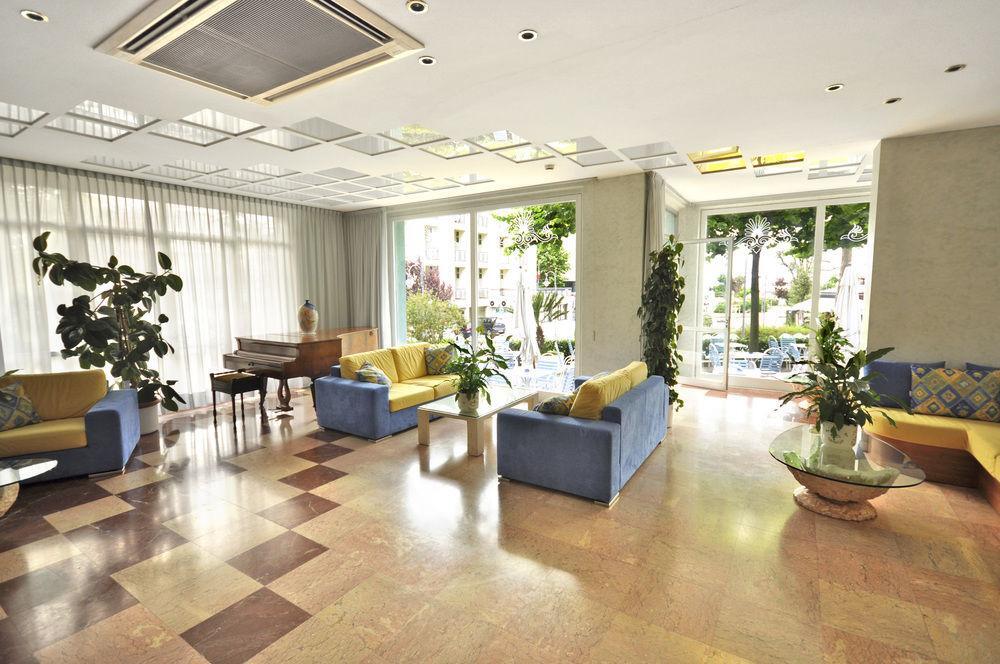 Hotel Losanna Gabicce Mare Exteriér fotografie